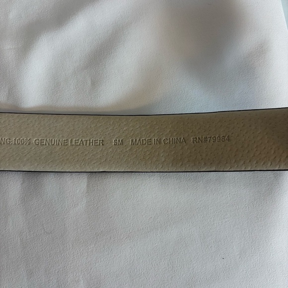 CHICO’S Belt Sz S/M Mixed Metal Interlock Buckle Leatherer Backing - Picture 6 of 10